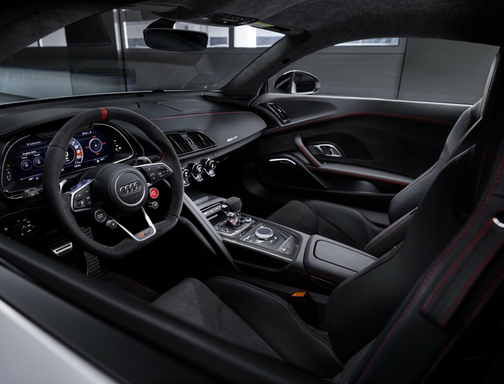Audi R8 Coupé V10 GT RWD Interior